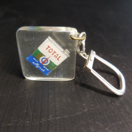 Portachiavi bidone total olio - total,